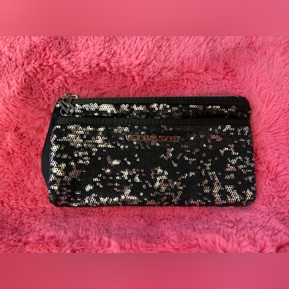 Victoria’s Secret Black Sequin Zippered Makeup Pouch - Picture 1 of 5